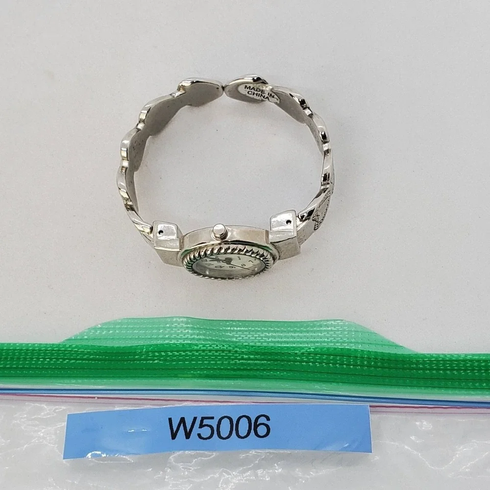 Women's‎ Cuff Watch Hearts Band 26MM Gray Tone 5.5